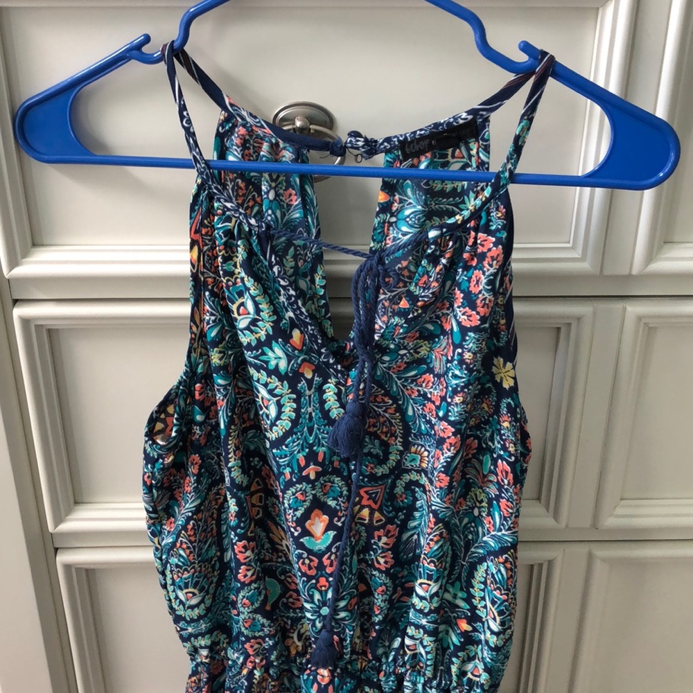 Romper - Picture 2 of 4